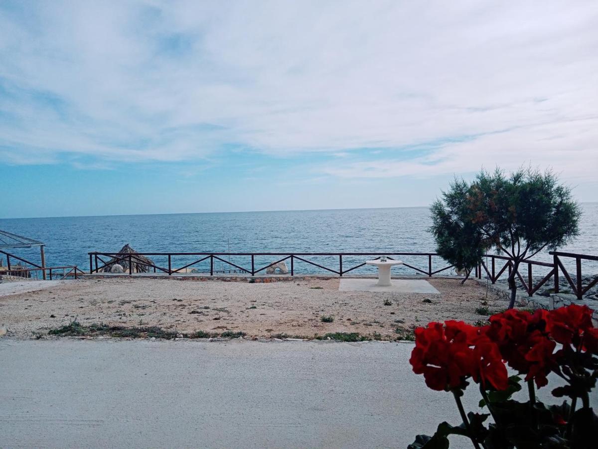 Caravan Fishing Spot Porto Roxa Agios Leon Bagian luar foto