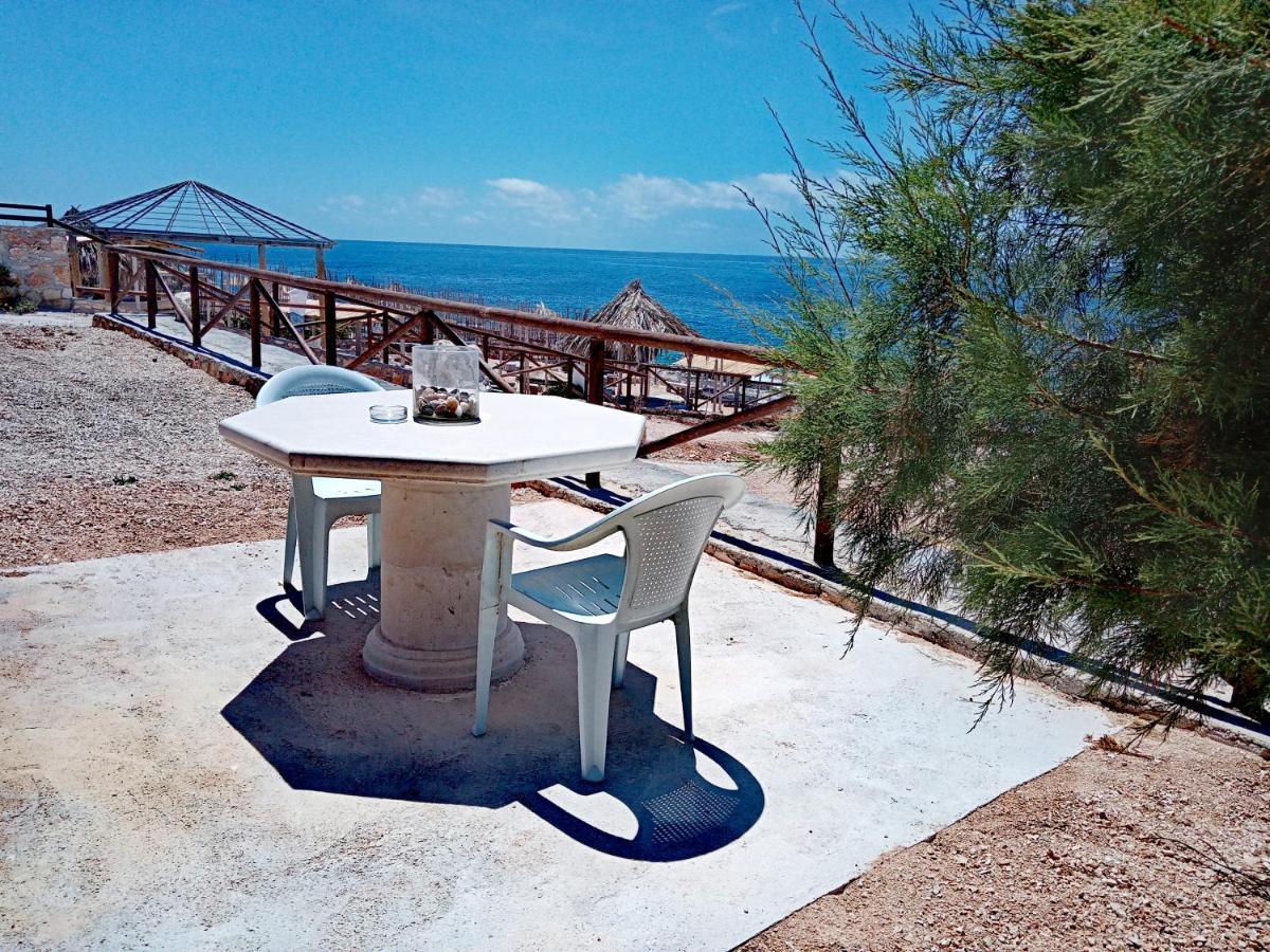 Caravan Fishing Spot Porto Roxa Agios Leon Bagian luar foto